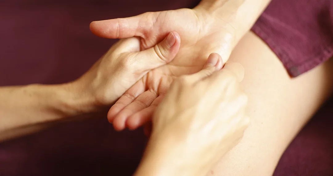 Freie Plätze vom 17. bis 19. Juli 2026Bei der AyurFlow-Kur zeigt sich Ayurveda von seiner schönsten Seite. An diesem Wochenende ist nur eines wichtig: Es soll Ihnen so richtig gut gehen!Platz sichern