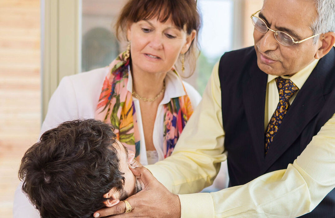 Ayurveda Konsultation bei Dr. Gupta und Petra Eich-Mylo