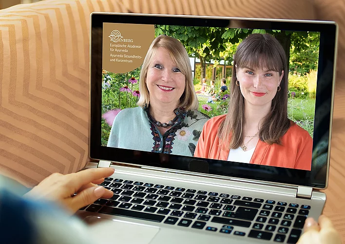 Ayurveda-Ratgeber: Mehr Gesundheit durch AyurvedaGratis-Webinar mit Kerstin Rosenberg und einer unserer Kur-Medizinerinnen.Kostenlos&nbsp;anmelden