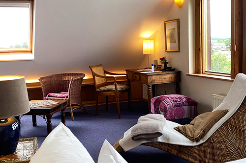 Dachstudio/Junior Suite im Rosenberg Ayurveda Kurzentrum Dachstudio Zimmer Kurhaus